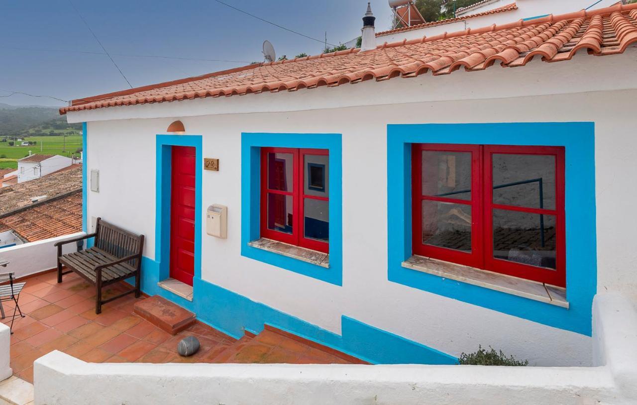 Гостьовий будинок Hillside 2 Aljezur Old Town Екстер'єр фото